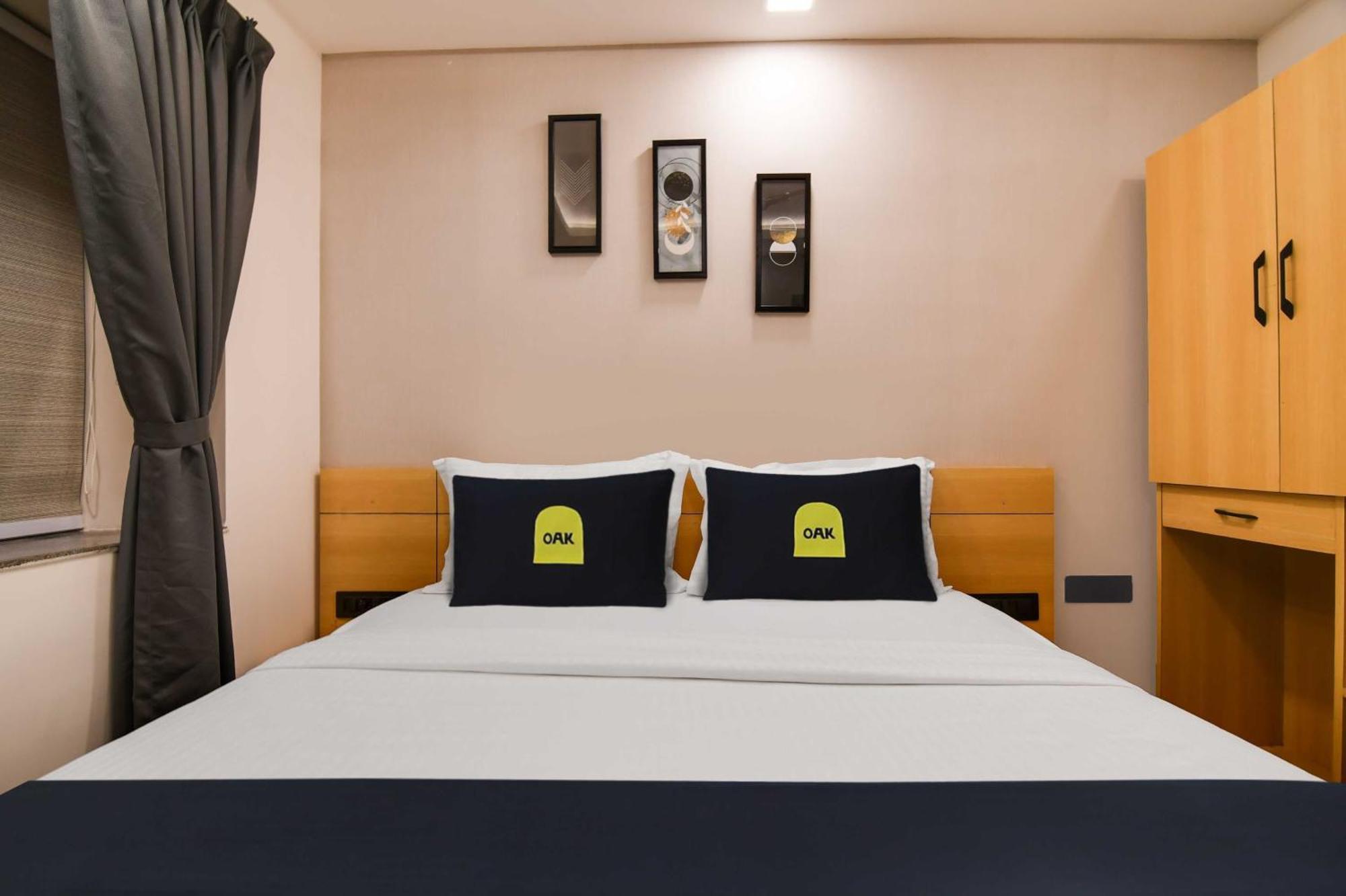 Super Townhouse Oak Sayhallo Ecstasy Bhubaneswar Bagian luar foto
