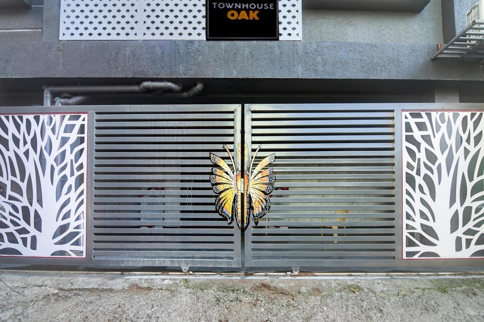 Super Townhouse Oak Sayhallo Ecstasy Bhubaneswar Bagian luar foto